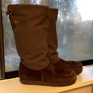 Steger Mukluks Ladies 9(fits 7-8)